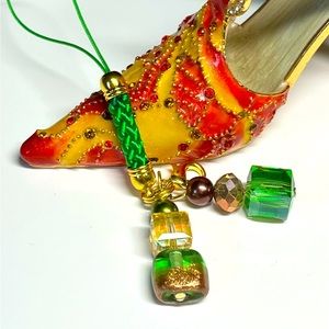 Small dainty add on for phone case or lap top/purse bling